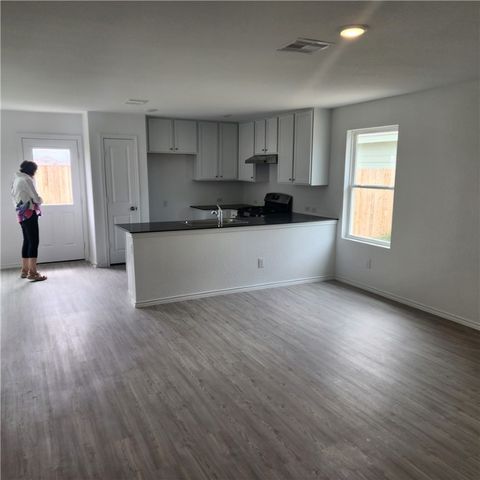 2726 Winterfell, Corpus Christi, TX 78415