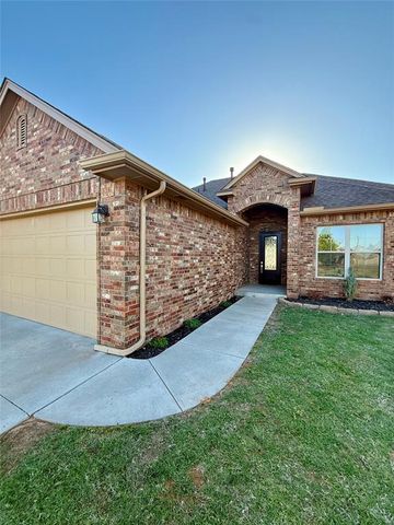3705 Lambeth Street, Mustang, OK 73064