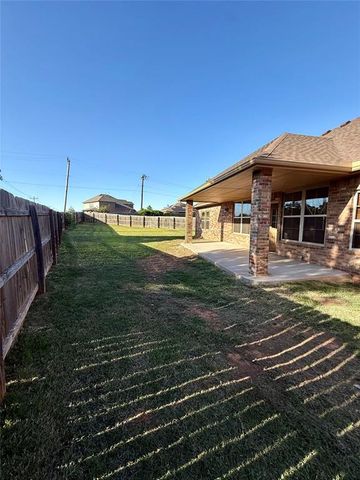 3705 Lambeth Street, Mustang, OK 73064