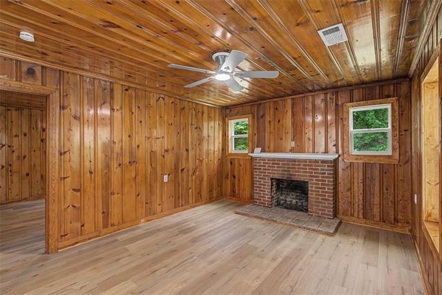 2115 Kings Road, Dalton, GA 30720