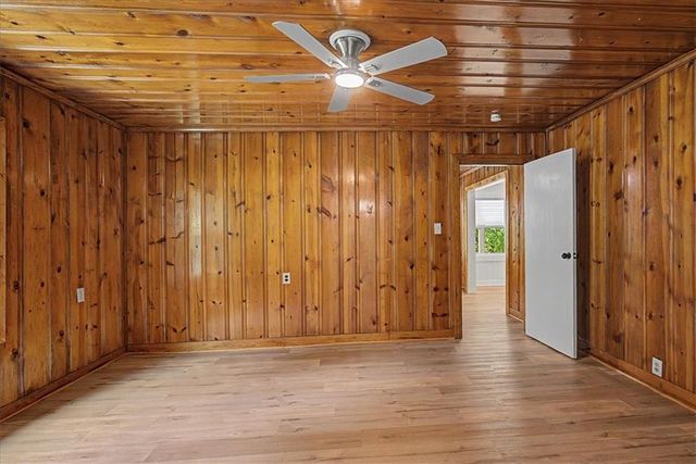 2115 Kings Road, Dalton, GA 30720