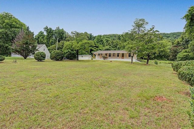 2115 Kings Road, Dalton, GA 30720