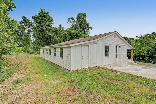 2115 Kings Road, Dalton, GA 30720