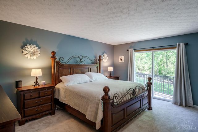 3151 Woodside Drive, Fairfield, OH 45014