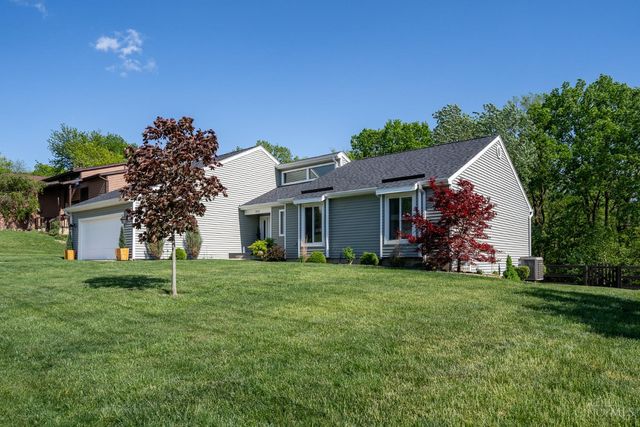 3151 Woodside Drive, Fairfield, OH 45014
