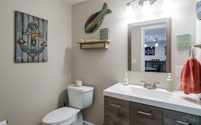 3151 Woodside Drive, Fairfield, OH 45014