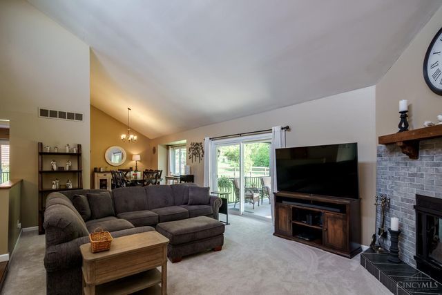 3151 Woodside Drive, Fairfield, OH 45014