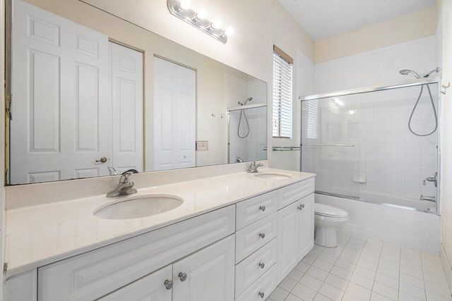 2501 Venetian Court, Boynton Beach, FL 33426