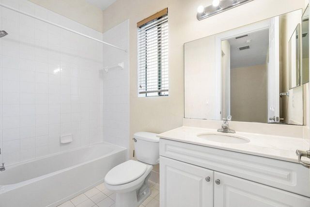 2501 Venetian Court, Boynton Beach, FL 33426