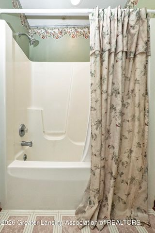 3629 Laureate Drive, Holt, MI 48842
