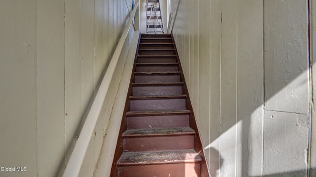 38 Temple Street, Gloversville, NY 12078