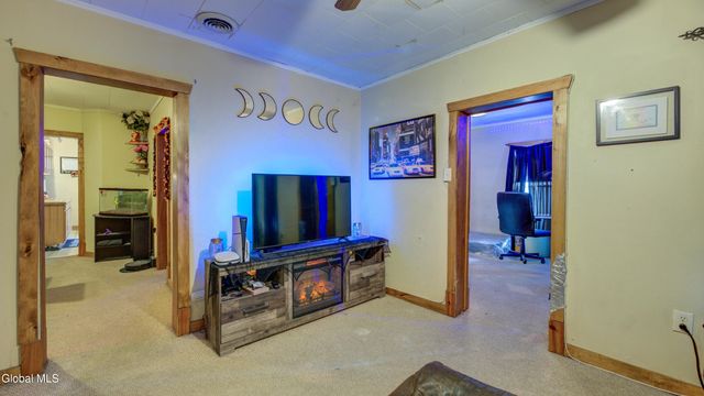 38 Temple Street, Gloversville, NY 12078