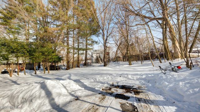 38 Temple Street, Gloversville, NY 12078