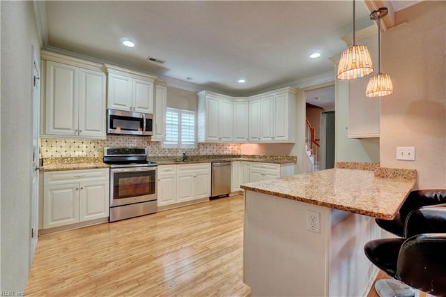 9541 12th Bay ST, Norfolk, VA 23518