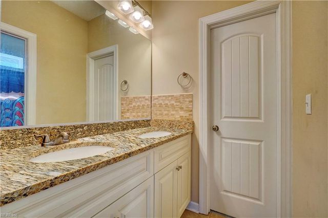 9541 12th Bay ST, Norfolk, VA 23518