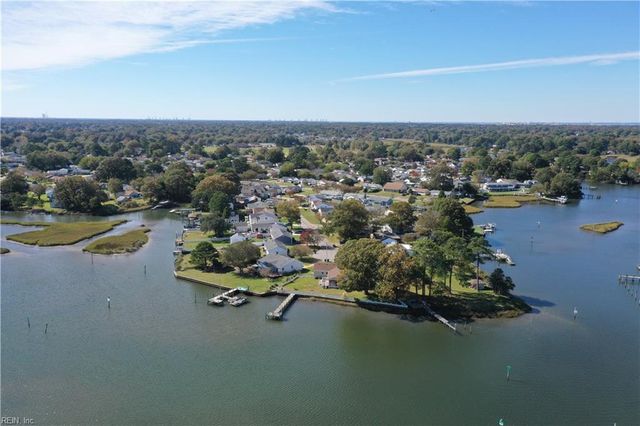 9541 12th Bay ST, Norfolk, VA 23518