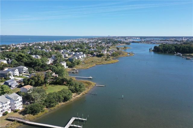 9541 12th Bay ST, Norfolk, VA 23518