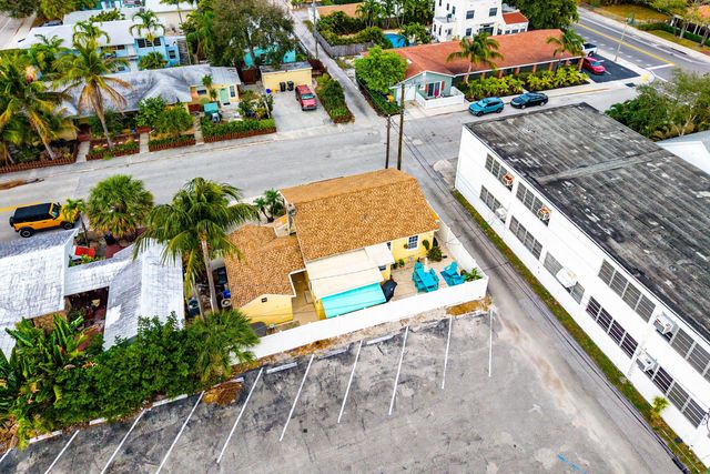 411 3rd Avenue N, Lake Worth Beach, FL 33460