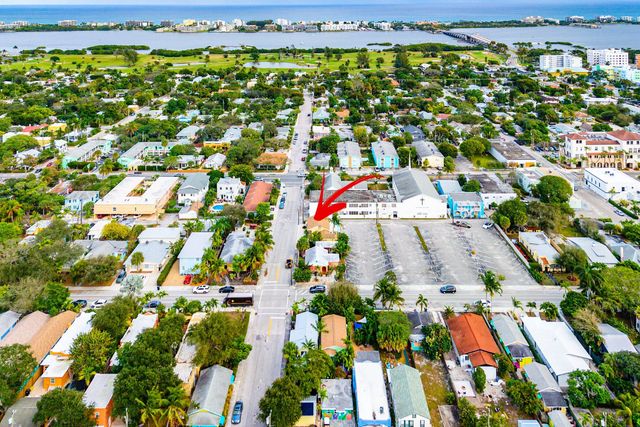 411 3rd Avenue N, Lake Worth Beach, FL 33460