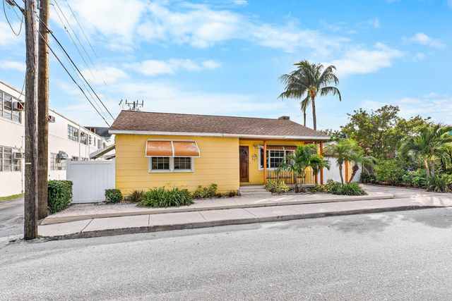 411 3rd Avenue N, Lake Worth Beach, FL 33460