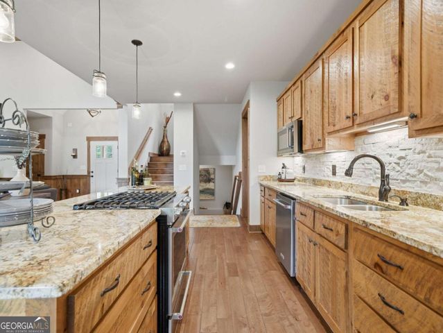 152 Oceola Drive 30, Ellijay, GA 30540