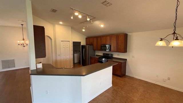 515 S Valencia Cir Circle SW, Vero Beach, FL 32968
