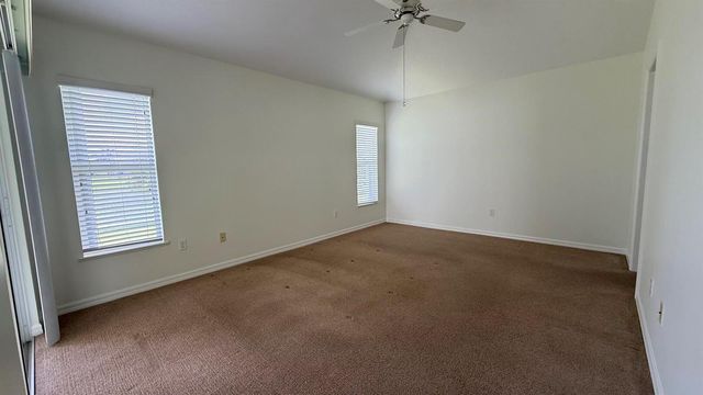 515 S Valencia Cir Circle SW, Vero Beach, FL 32968