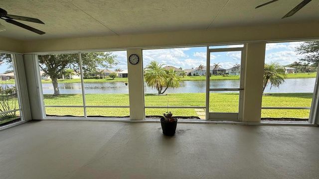515 S Valencia Cir Circle SW, Vero Beach, FL 32968