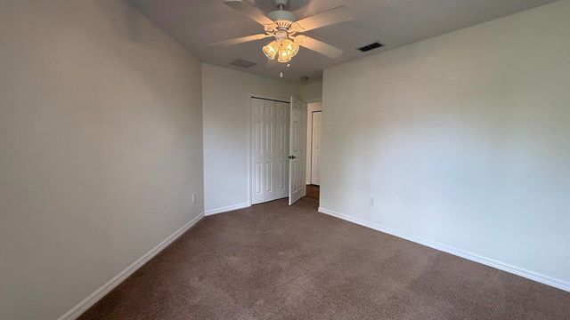 515 S Valencia Cir Circle SW, Vero Beach, FL 32968