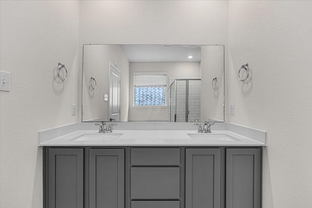 11309 Ponderosa Trail, Aubrey, TX 76227