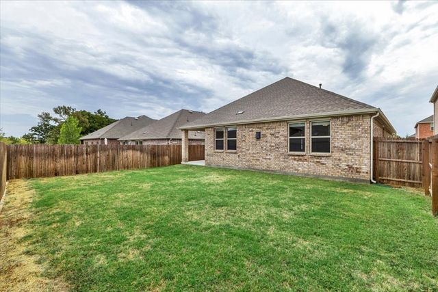 11309 Ponderosa Trail, Aubrey, TX 76227