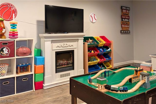 122 13th Street NE, New Philadelphia, OH 44663