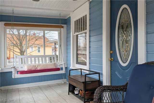 122 13th Street NE, New Philadelphia, OH 44663