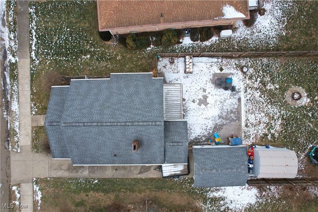 122 13th Street NE, New Philadelphia, OH 44663