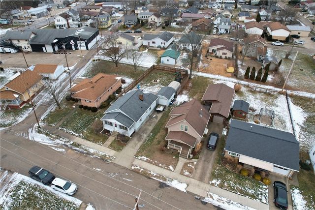 122 13th Street NE, New Philadelphia, OH 44663