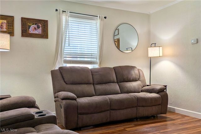 122 13th Street NE, New Philadelphia, OH 44663