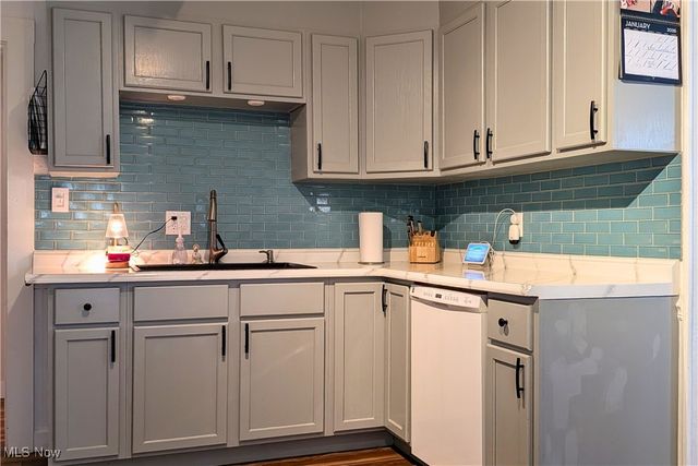 122 13th Street NE, New Philadelphia, OH 44663