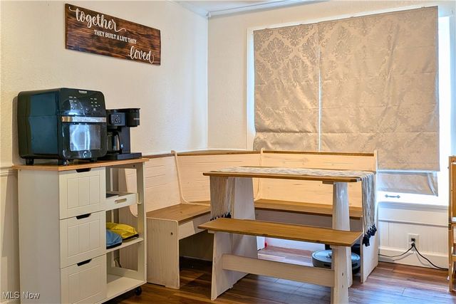 122 13th Street NE, New Philadelphia, OH 44663