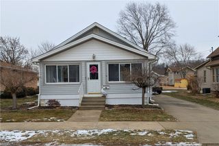 122 13th Street NE, New Philadelphia, OH 44663