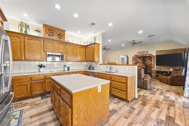 26920 Clear Creek, Keene, CA 93531