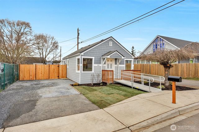 311 Alder Avenue, Marysville, WA 98270