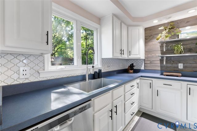 6209 Dustin Dr, Henrico, VA 23226