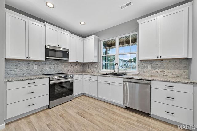 210 Jimmy H Drive, Jonesburg, MO 63351