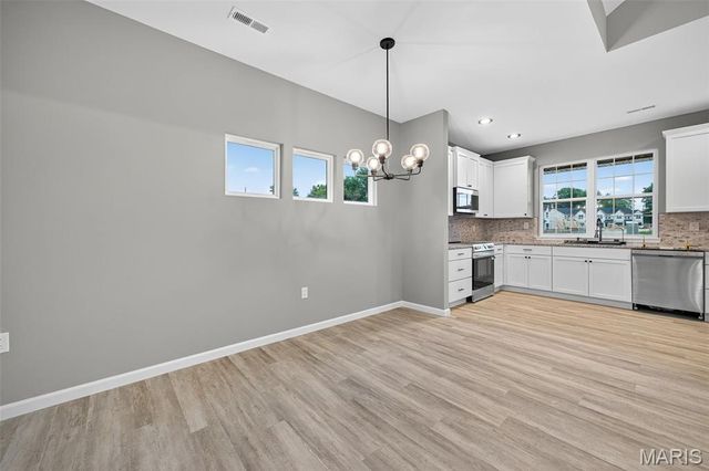 210 Jimmy H Drive, Jonesburg, MO 63351