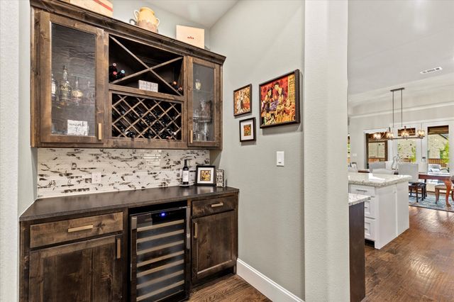 801 Lakehill Lane, Allen, TX 75013
