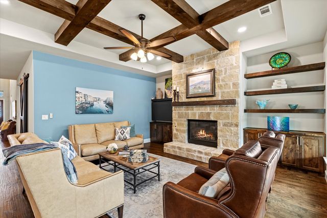 801 Lakehill Lane, Allen, TX 75013