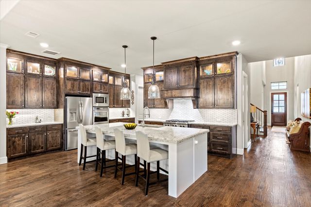 801 Lakehill Lane, Allen, TX 75013