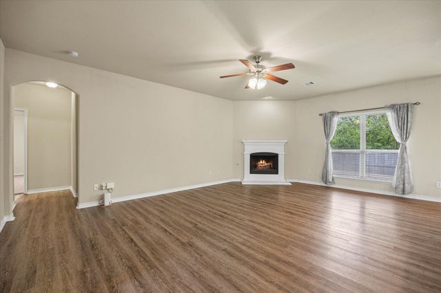 1409 Hidden Creek Drive, Royse City, TX 75189