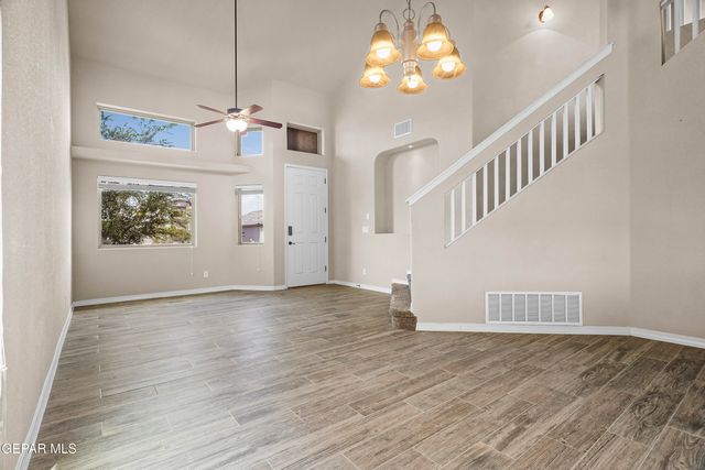 7816 ENCHANTED PATH Drive, El Paso, TX 79911