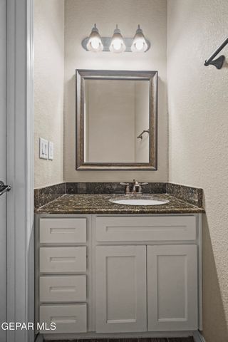 7816 ENCHANTED PATH Drive, El Paso, TX 79911